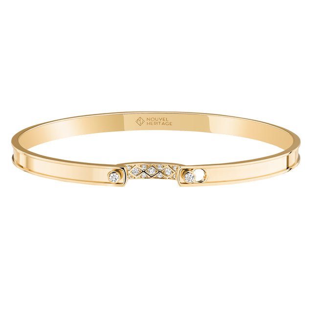 White Diamond Parisian Stroll Bangle